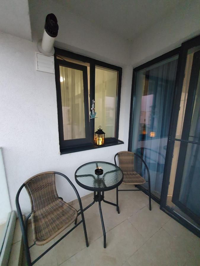 Garsoniera Bya Mamaia Nord-Нэводари Экстерьер фото